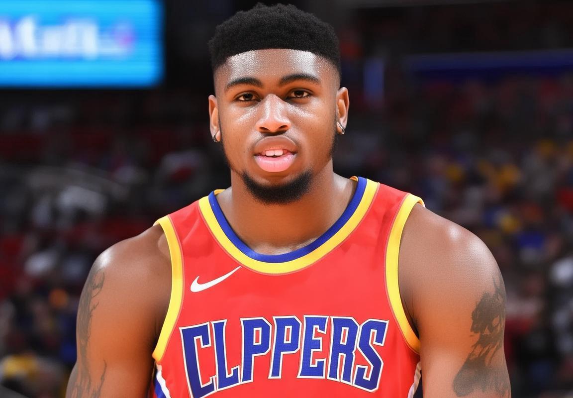 NBA交易风云：拉梅洛·鲍尔成快船目标，朗佐·鲍尔并非唯一选项